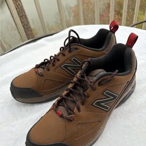 New Balance Men's Brown and Black Sneakers